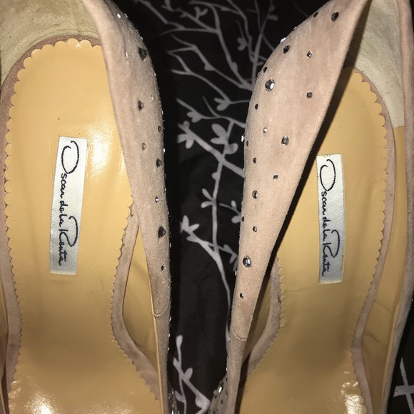 Oscar de la Renta Crystal Studded Wedges - Picture 2 of 8